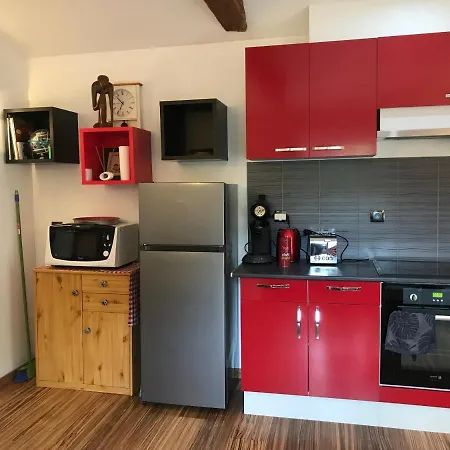 La Charmille Gite La Terrasse La Copechagniere