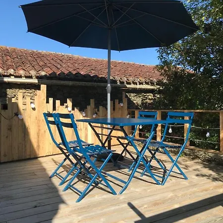 La Charmille La Terrasse Apartment