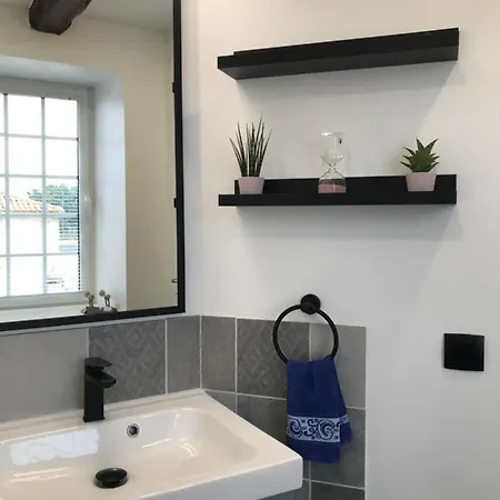 La Charmille Et D'hotes La Copechagniere