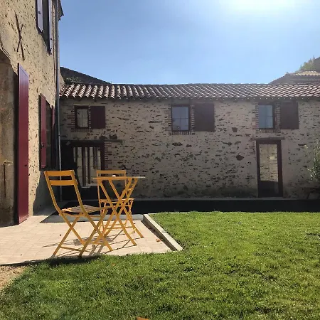 La Charmille Et D'hotes Apartman *